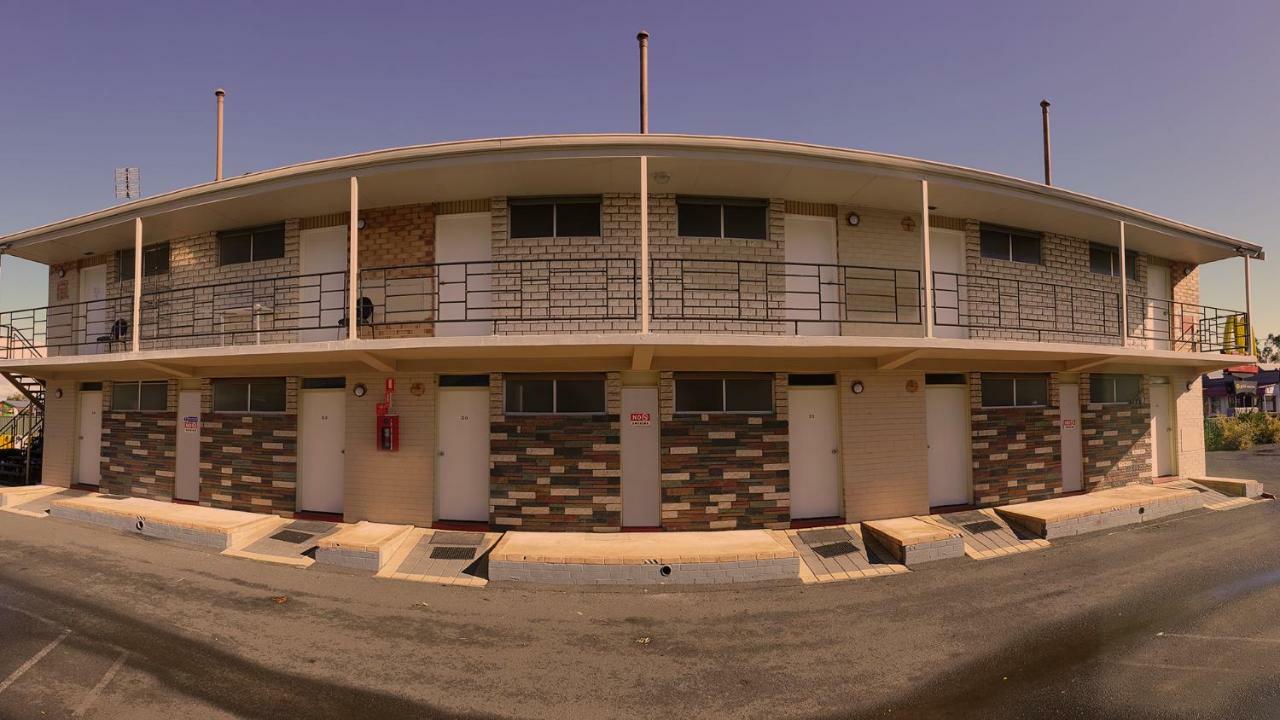 Bunkers Backpackers Hostel Busselton Exterior foto